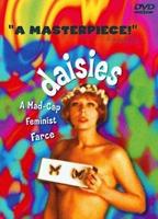 Daisies (1966) Scènes de Nu
