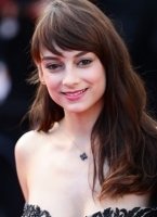 Sophie Desmarais nue