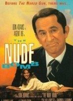 The Nude Bomb 1980 film scènes de nu