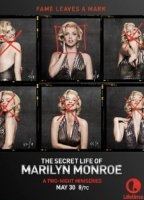 The Secret Life of Marilyn Monroe scènes de nu