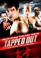 Tapped Out (II) 2014 film scènes de nu