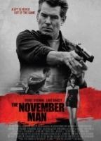 The November Man (2014) Scènes de Nu