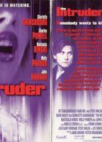 The Intruder 1999 film scènes de nu