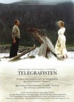 The Telegraphist (1993) Scènes de Nu