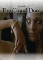 The Cloud Door scènes de nu