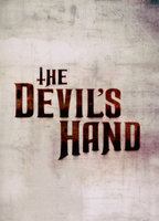 The Devil's Hand 2014 film scènes de nu