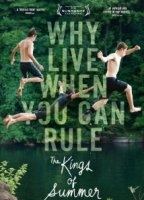 The Kings of Summer 2013 film scènes de nu
