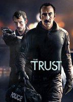 The Trust 2016 film scènes de nu