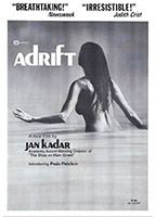 Adrift (1971) Scènes de Nu