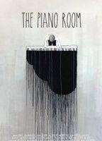 The Piano Room (2013) Scènes de Nu