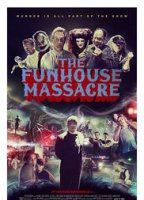 The Funhouse Massacre 2015 film scènes de nu