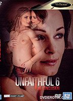 Unfaithful 6 (2013) Scènes de Nu