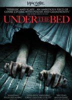 Under the Bed (2012) Scènes de Nu