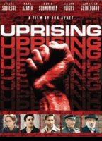 Uprising 2001 film scènes de nu
