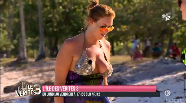 Aurélie Van Daelen Nue Dans Lîle Des Vérités 