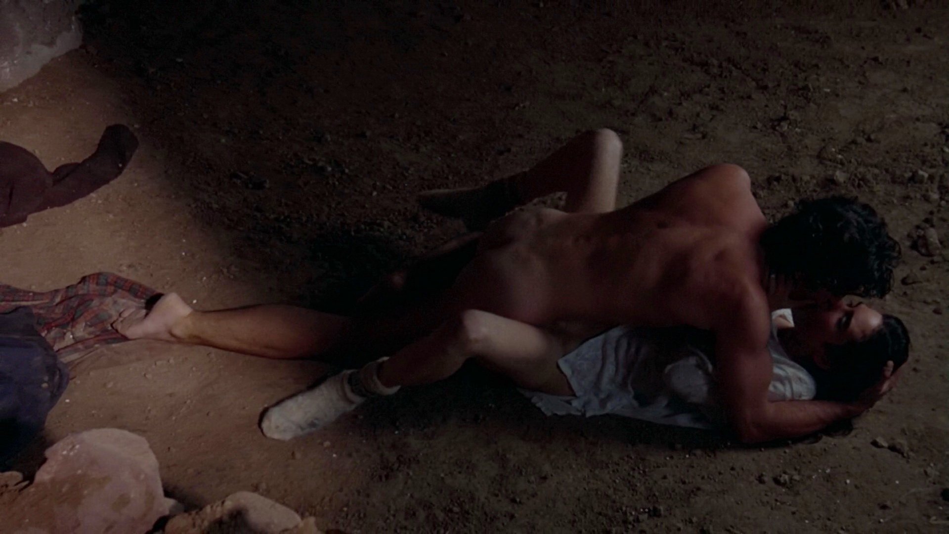 Jennifer Connelly nude pics.