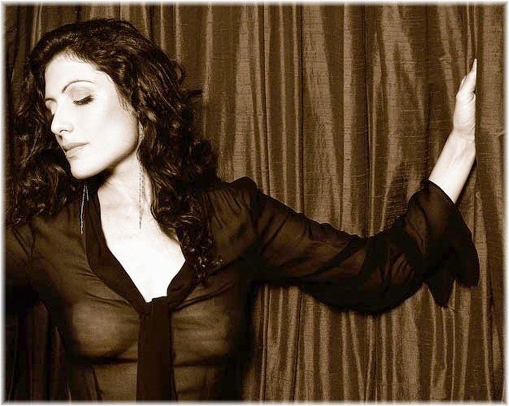 Naked Lisa Edelstein Added By Jyvvincent