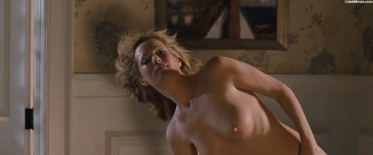 Leslie Mann Nue Dans Change Standard