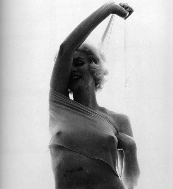 Naked Marilyn Monroe Added 07192016 By Bot 4286