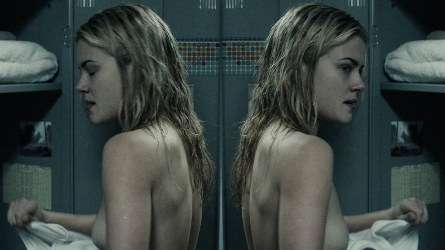 Rachael Taylor Nue Dans Ghost Machine