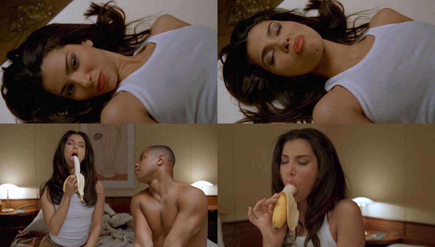 Roselyn Sanchez Nue Dans Boat Trip