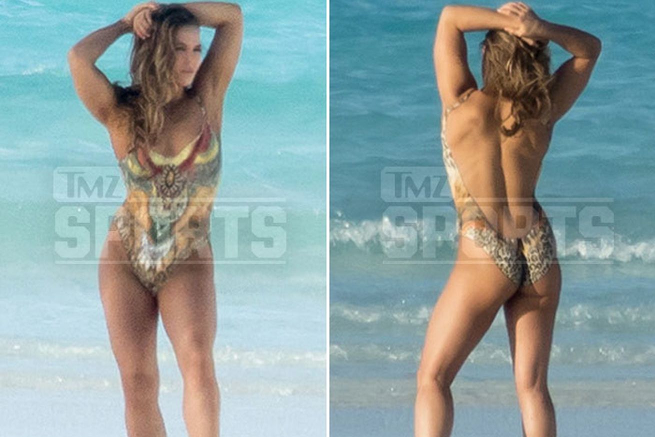 Ronda Rousey Nue Dans Sports Illustrated Swimsuit 2016