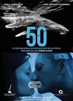50 o dos ballenas se encuentran en la playa (2020) Scènes de Nu