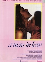 A Man in Love (1987) Scènes de Nu