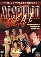 Acapulco H.E.A.T. scènes de nu
