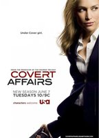 Covert Affairs 2010 - 2014 film scènes de nu