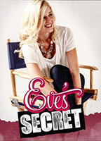 Eve's Secret (2014) Scènes de Nu