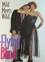 Flying Blind 1992 film scènes de nu