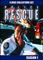 Police Rescue (1989-1996) Scènes de Nu