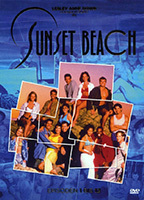 Sunset Beach (1997-1999) Scènes de Nu
