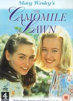 The Camomile Lawn 1992 film scènes de nu