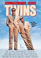 Twins 1988 film scènes de nu