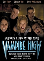 Vampire High 2001 - 2002 film scènes de nu