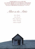 Alice in the Attic (2015) Scènes de Nu