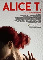 Alice T.  2018 film scènes de nu