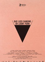Bad Luck Banging or Loony Porn (2021) Scènes de Nu