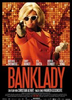 Bank Lady (2013) Scènes de Nu