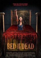Bed of the Dead 2016 film scènes de nu