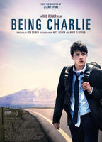 Being Charlie (2015) Scènes de Nu