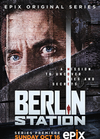 Berlin Station 2016 film scènes de nu