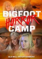 Bigfoot Horror Camp 2017 film scènes de nu