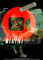 Bikini Moon (2017) Scènes de Nu