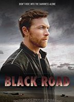 Black Road 2016 film scènes de nu