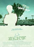 Brick (2005) Scènes de Nu