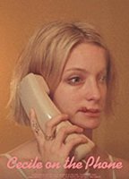 Cecile on the Phone (2017) Scènes de Nu
