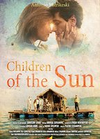 Children of the Sun (2014) Scènes de Nu